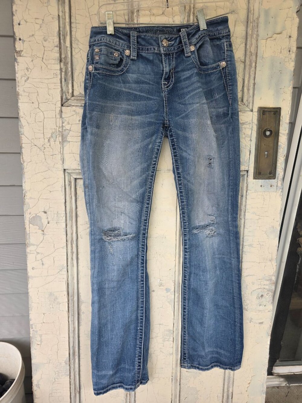 Miss Me Womens Standard Boot Fleur de Lis Distressed Jeans size 28 - Picture 4 of 11